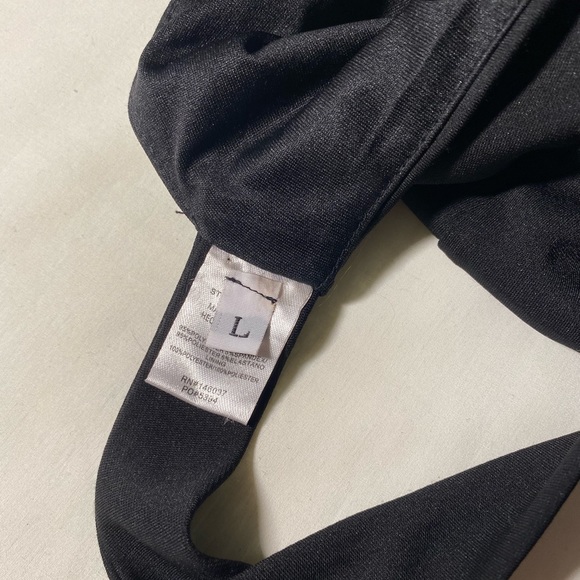 Black swim top - Picture 3 of 3